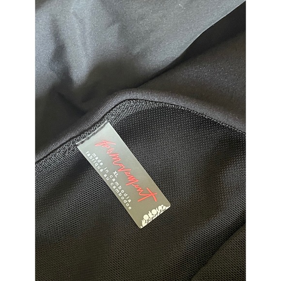 Free People Righteous Jumpsuit XL Black Sweat Wicking One Piece Casual - Picture 10 of 11